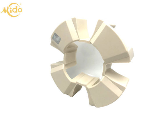 45h 굴삭기 센타플렉스 타입 화이트 드라이브가 고무 결합을 샤프트로 밉니다